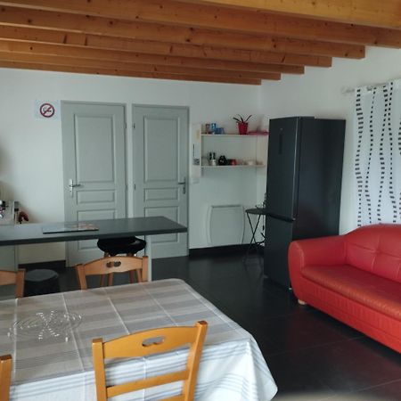 Studio entre terre et mer Saint-Romain-de-Benet Esterno foto
